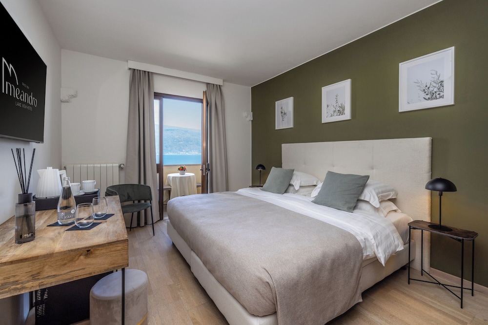 Hotel Meandro 12/50