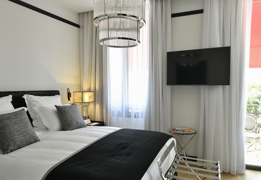 Hotel Le Touring 7/50