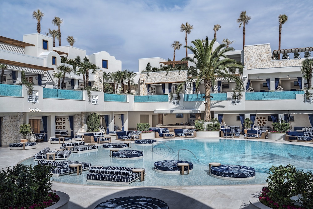 Palms Casino Resort 70/73