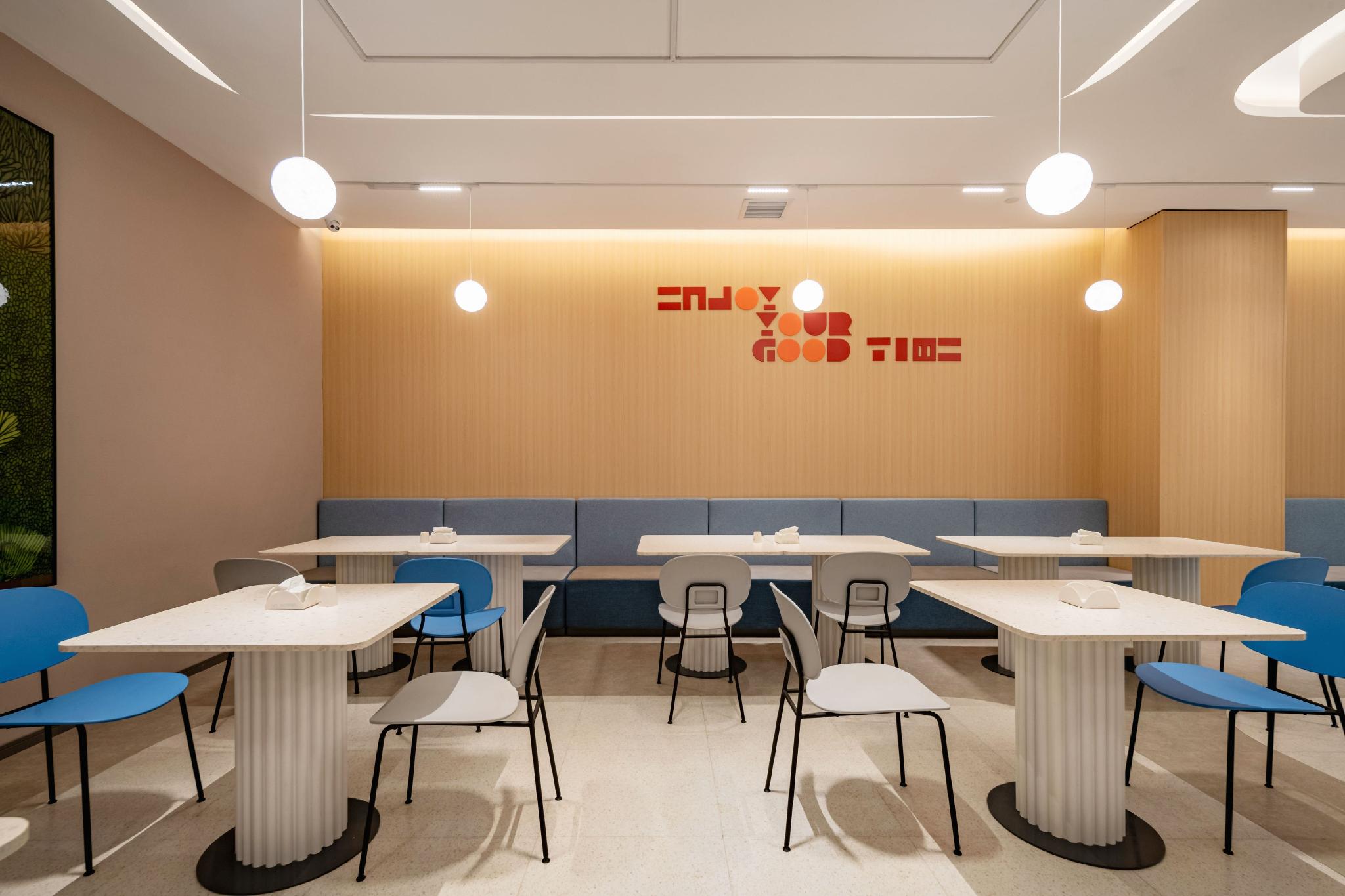 Motel 268 (Xiamen Railway Station) 58/59
