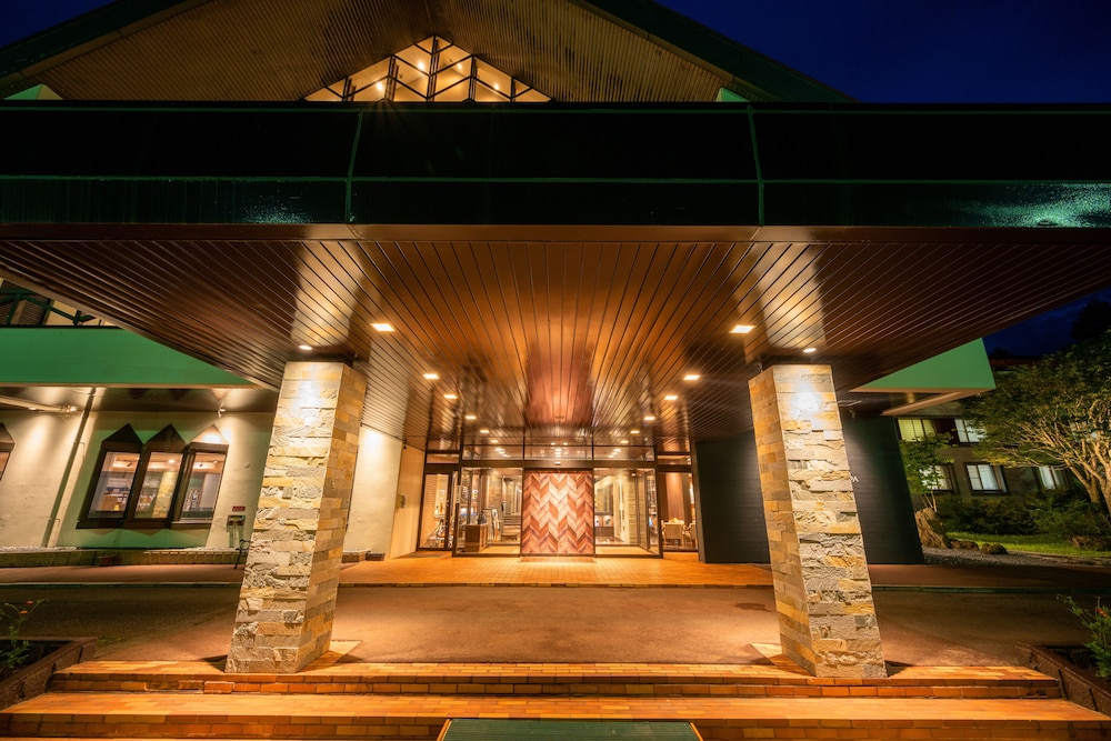 Hachimantai Mountain Hotel 7/69