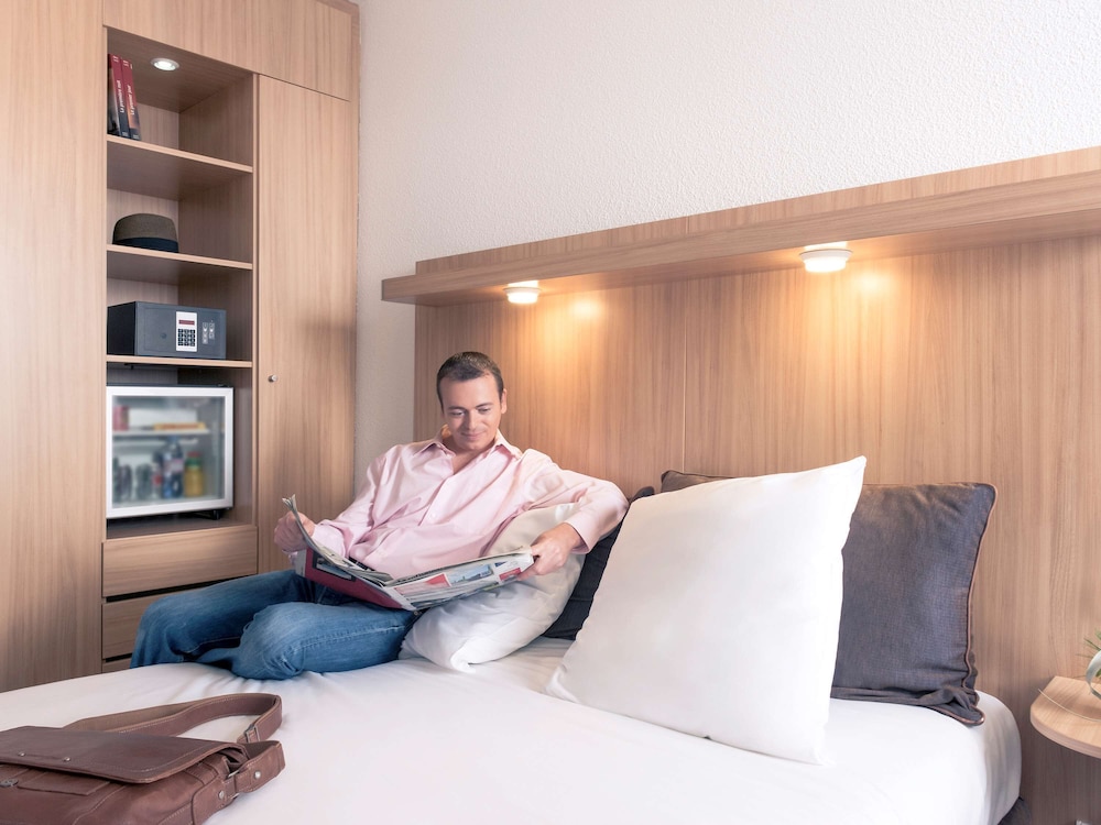 Mercure La Rochelle Vieux Port Sud 16/69
