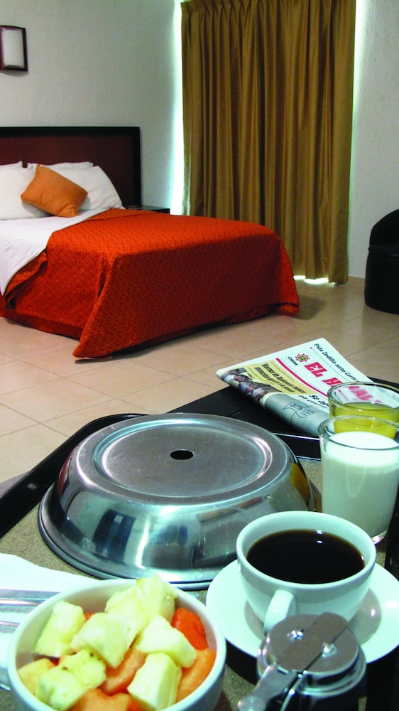 RS Suites Hotel 23/47