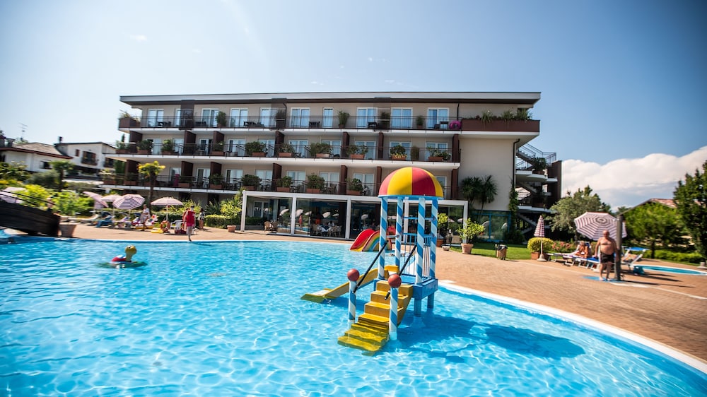 Hotel Bella Italia 29/36