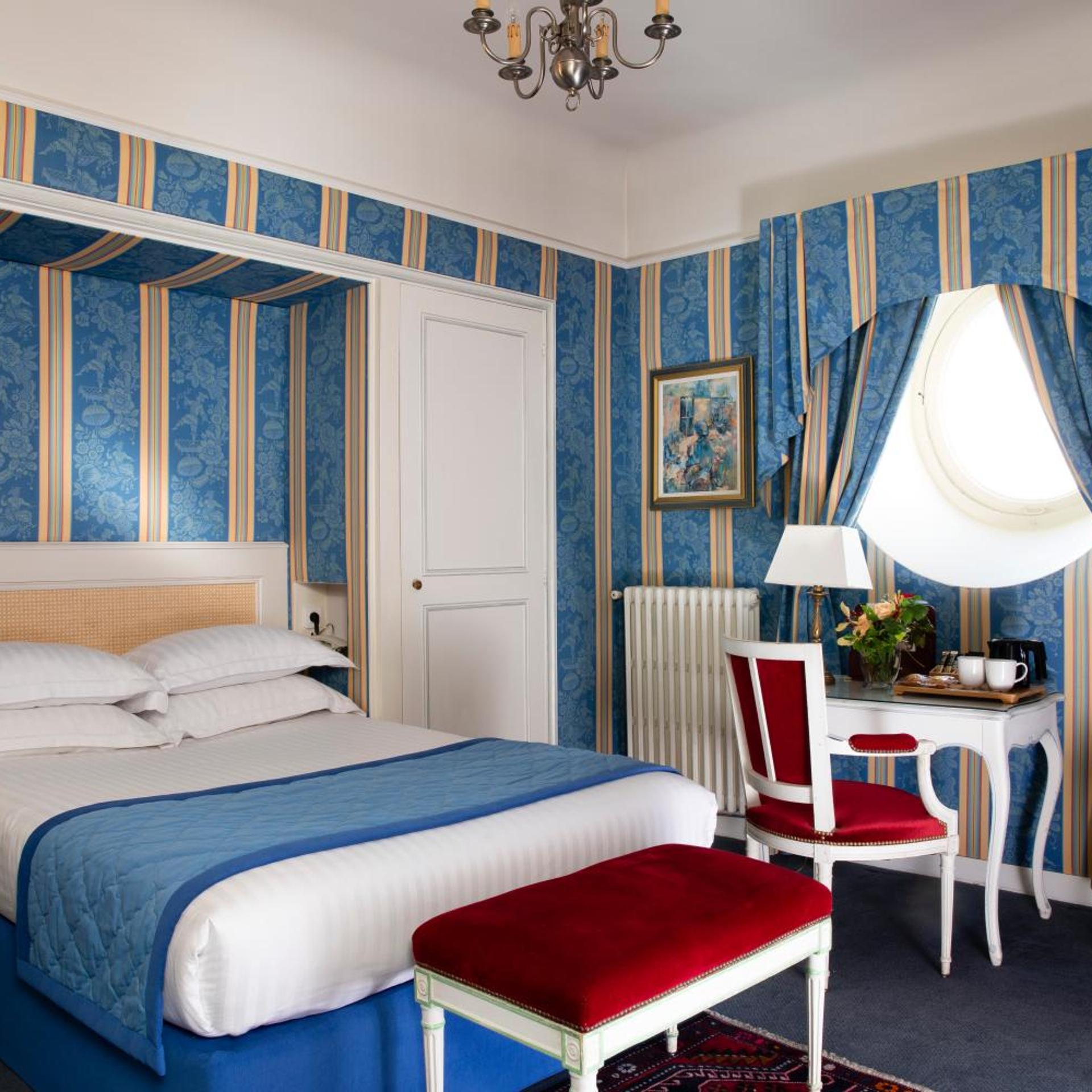 Traditional, Castle Area، Chateau D artigny 2/2