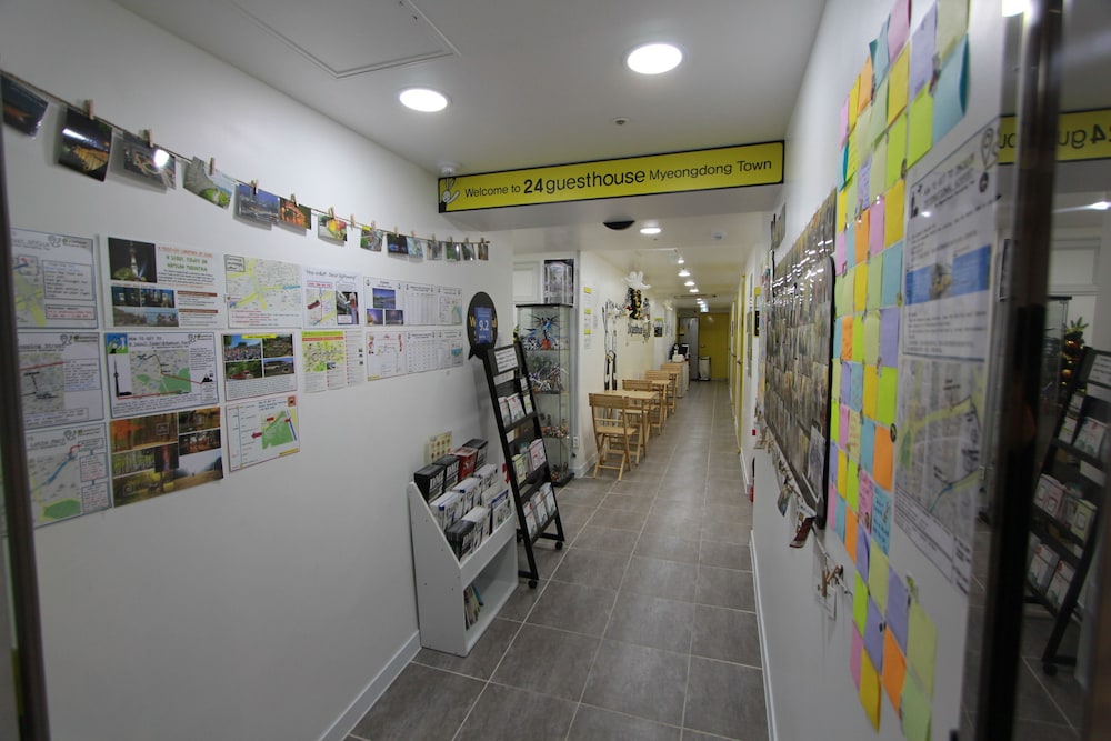 24 Guesthouse Myeongdong Town 47/55