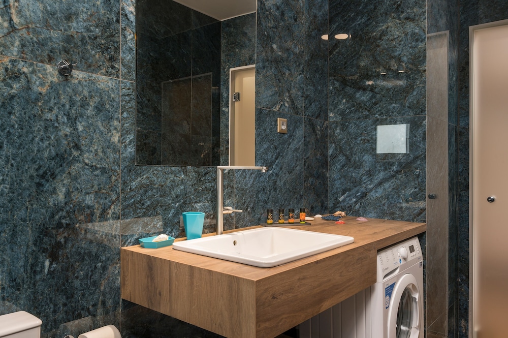 Aequor Luxury Rooms & Apartments 56/56