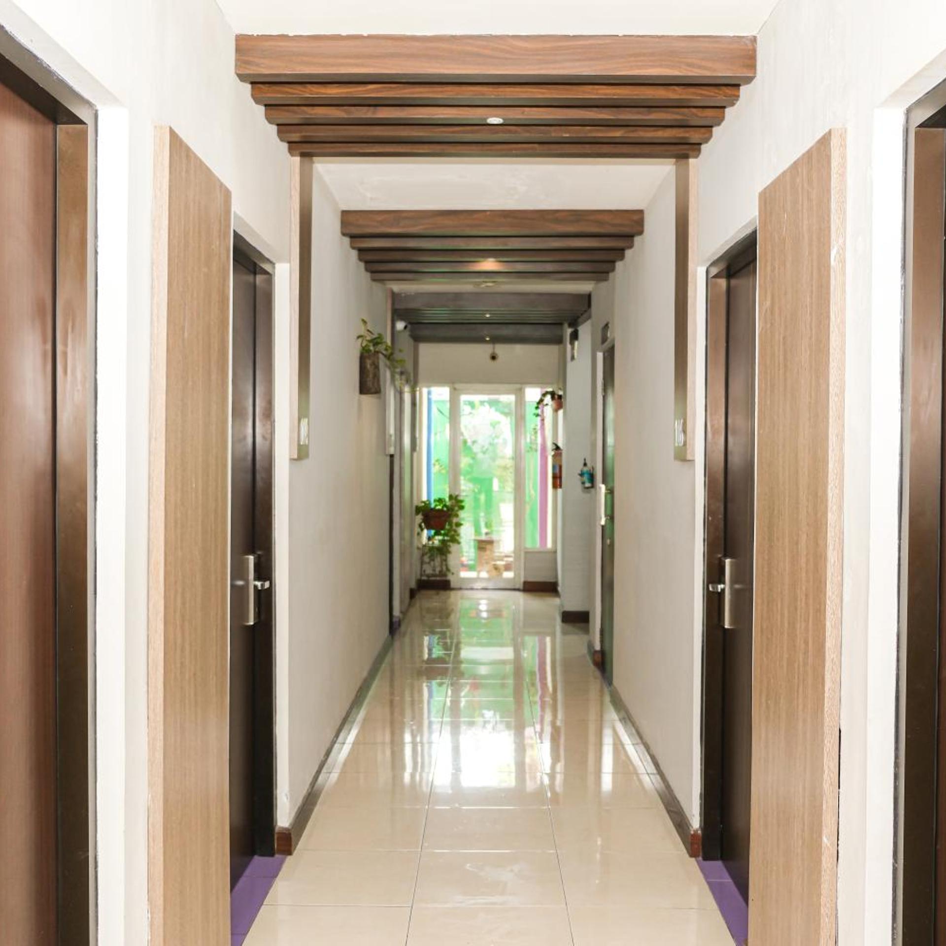 Hotel Dalu Semarang 4/50