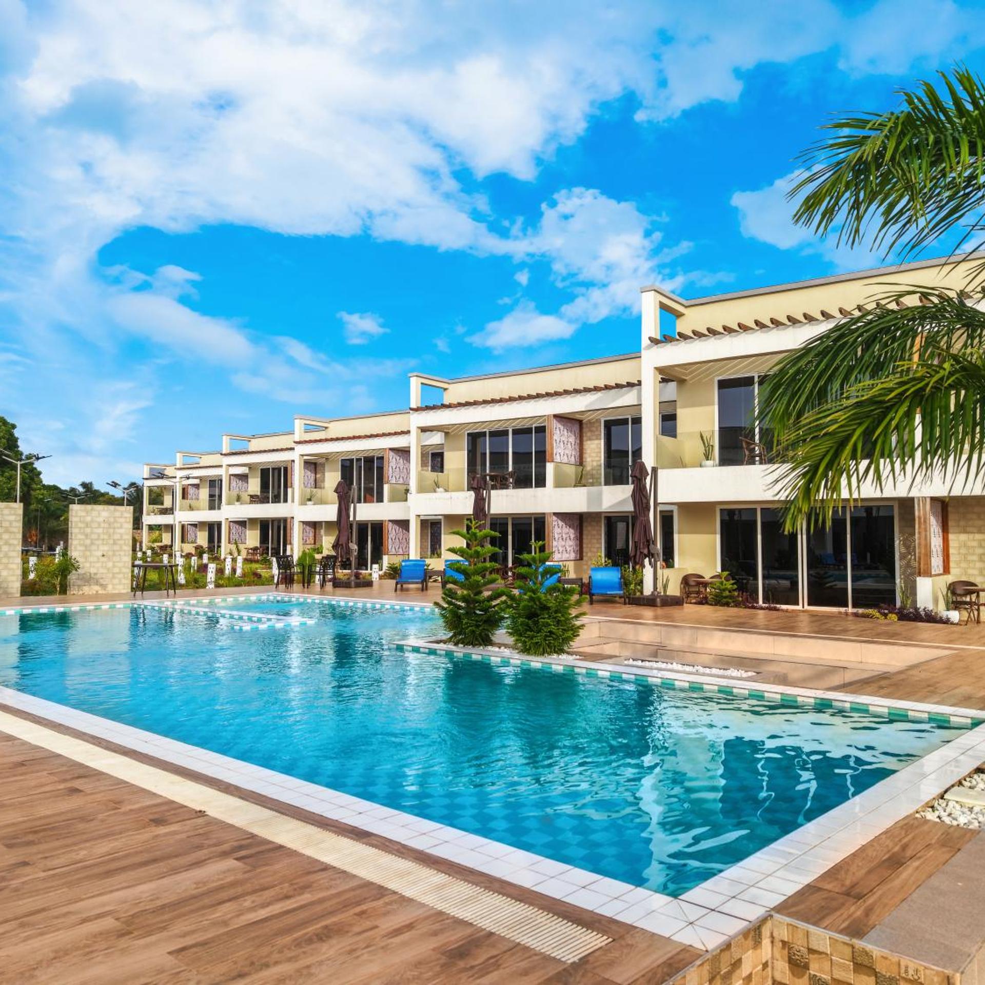 Blue Ocean Resort & Residences 5/50