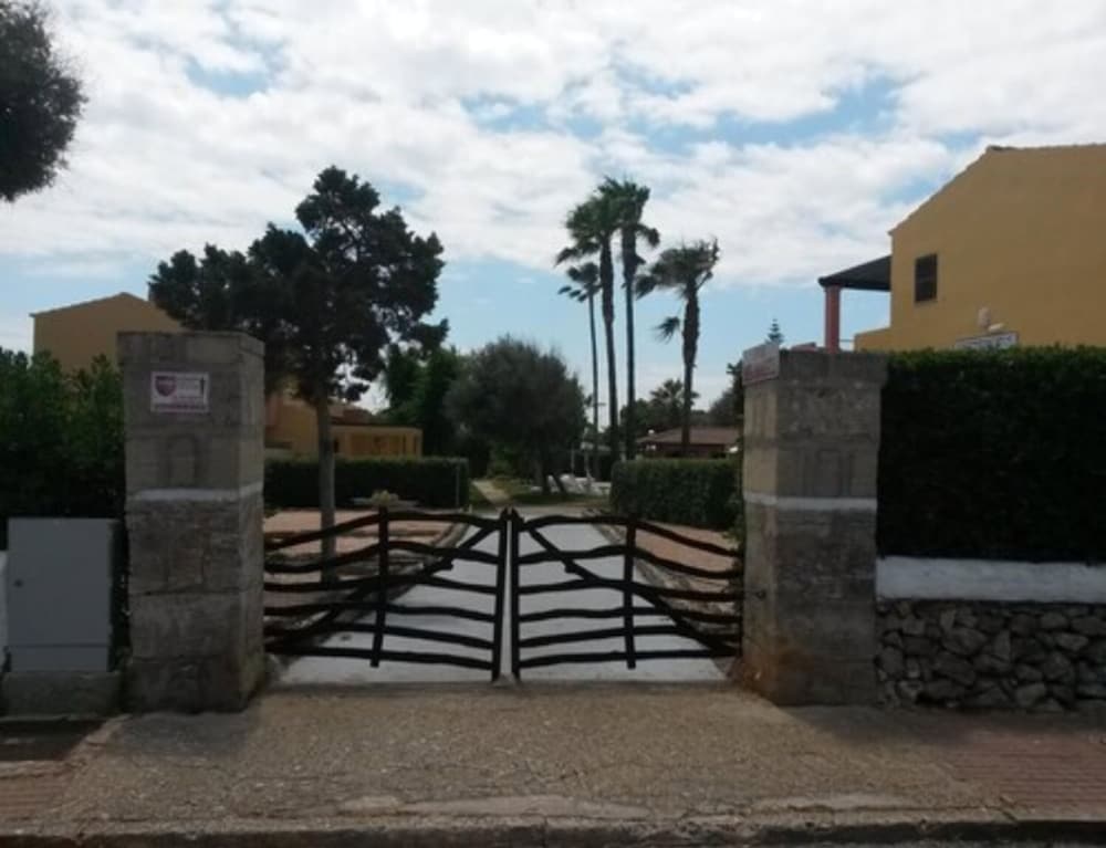 Apartamentos Ses Anneres 50/52