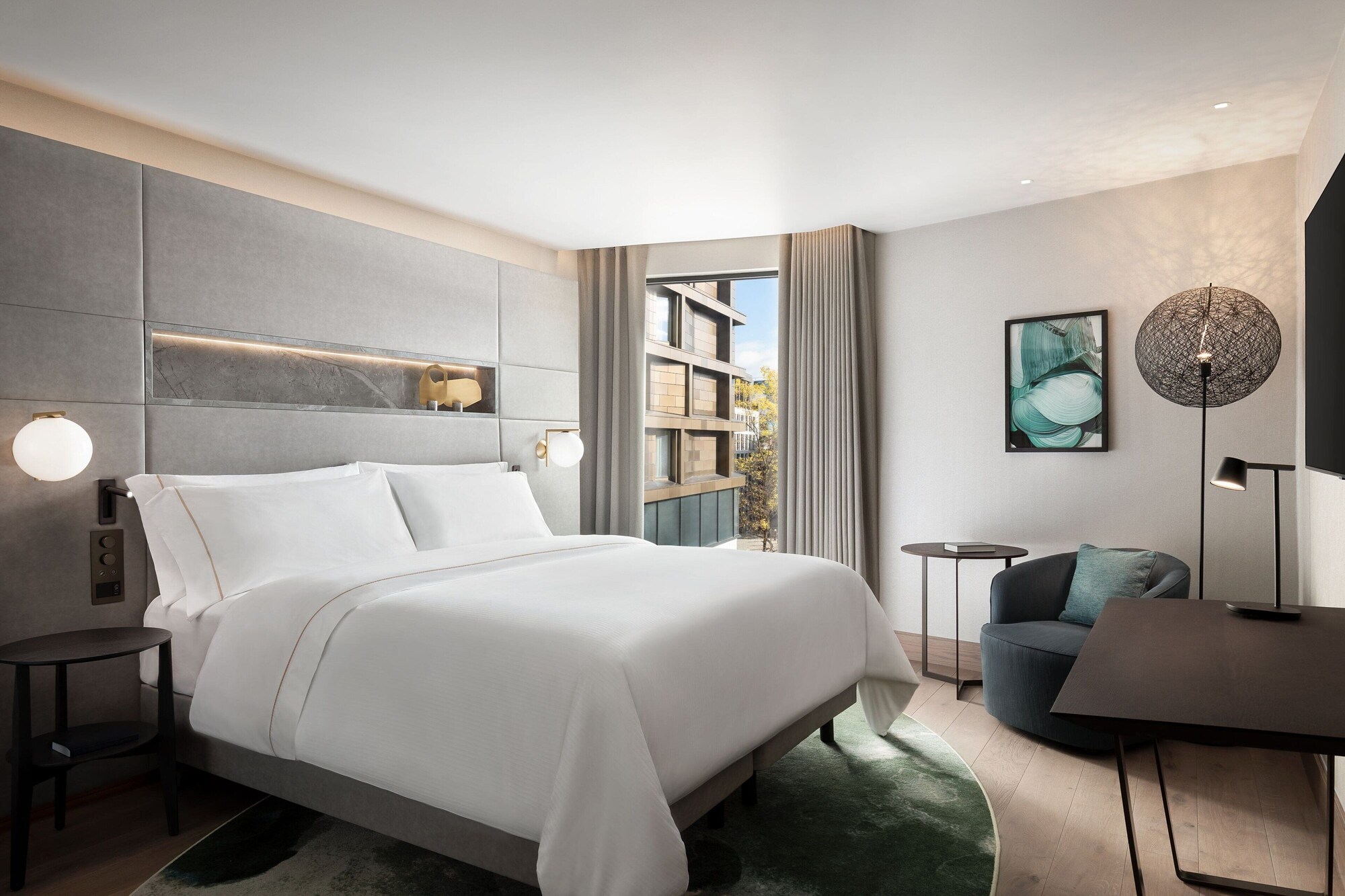 Room at The Westin London City, LONDON