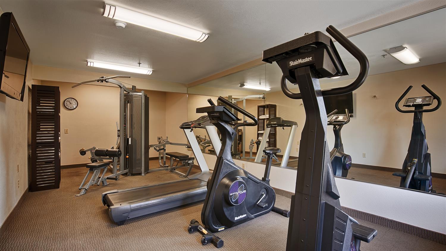 Best Western Palm Court Inn 6/17