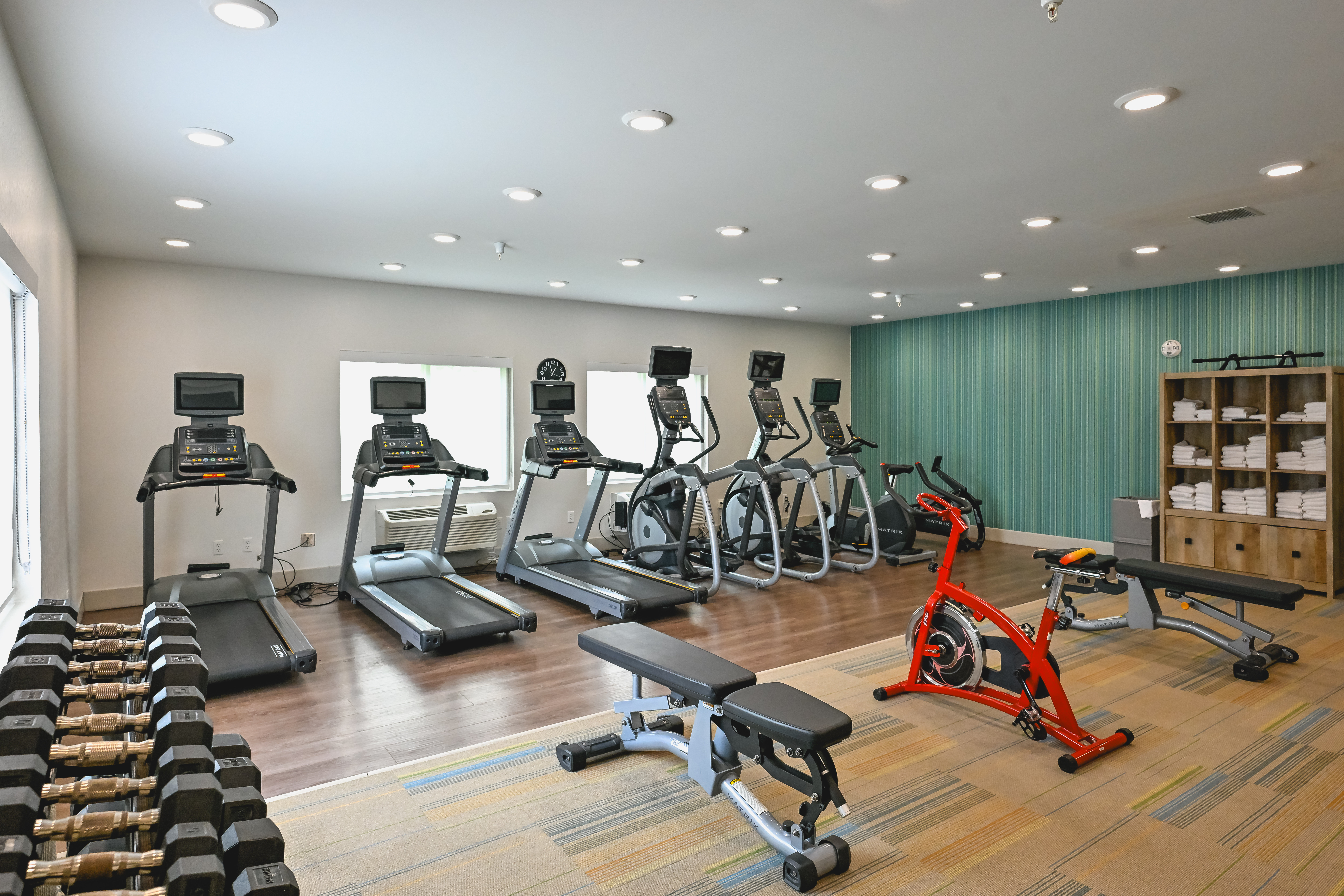 Holiday Inn Express Houghton Keweenaw 45/77