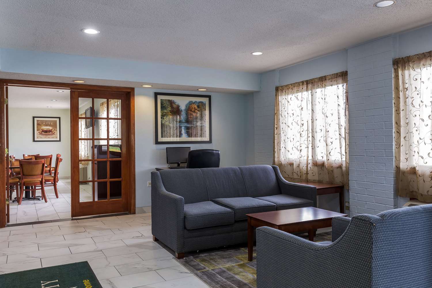 Quality Inn Sycamore - DeKalb 29/43