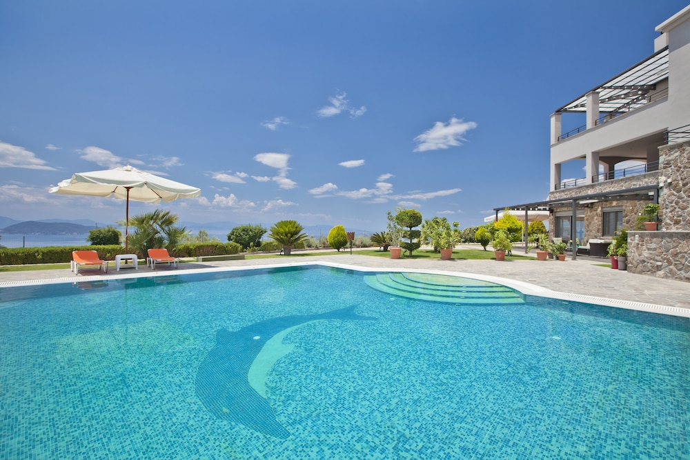 Marini Luxury Apartments And Suites 73/75