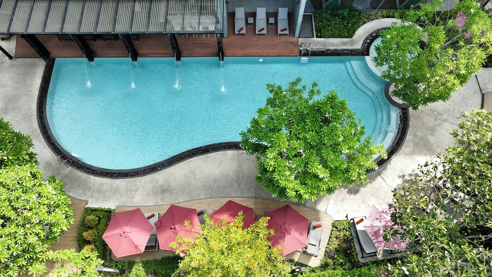 Altera Hotel And Residence Pattaya 57/62