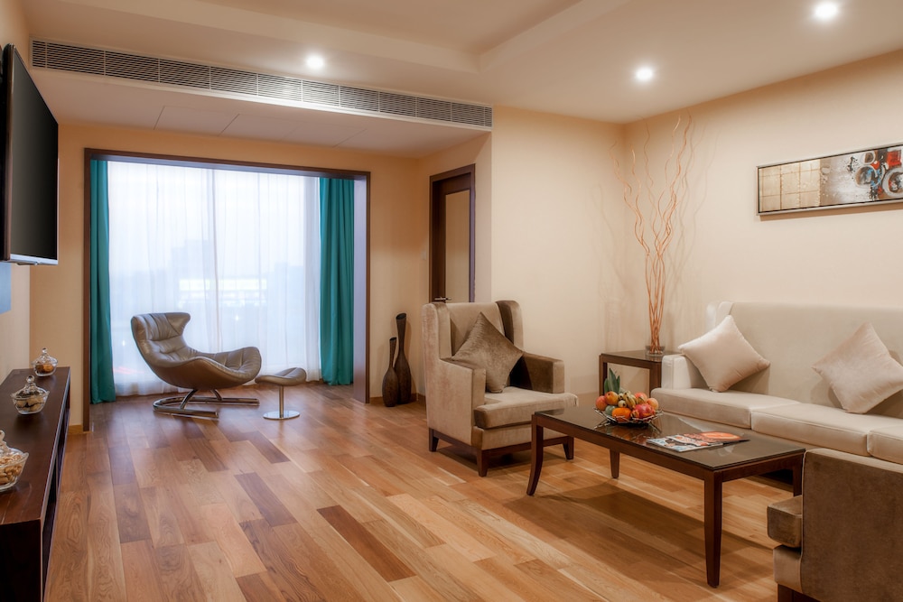 Days Hotel by Wyndham Chennai OMR 23/47