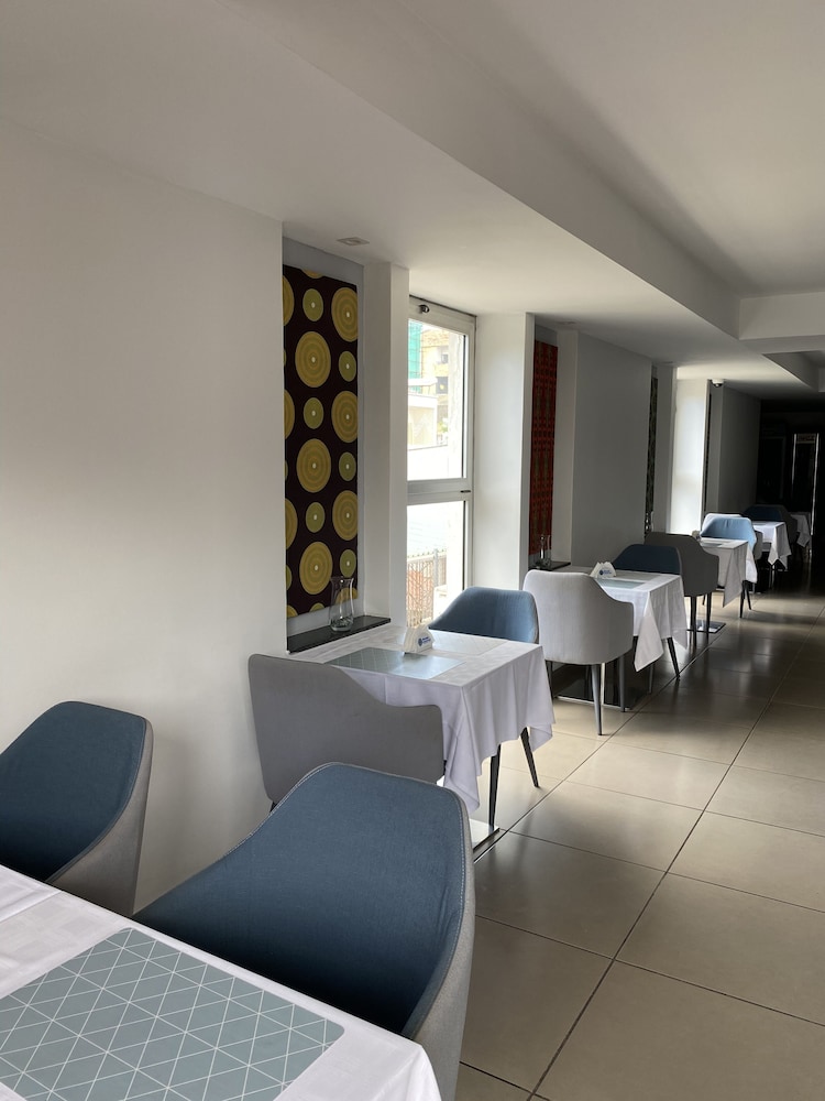 Hotel Africa Maputo Business 23/25