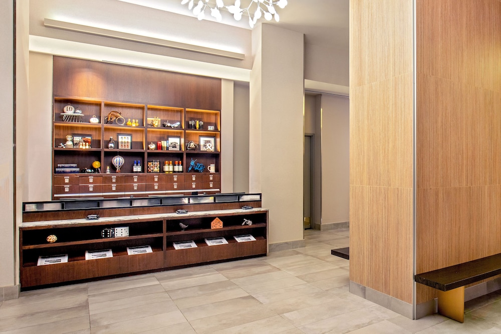 Four Points by Sheraton Midtown Times Square 6/28