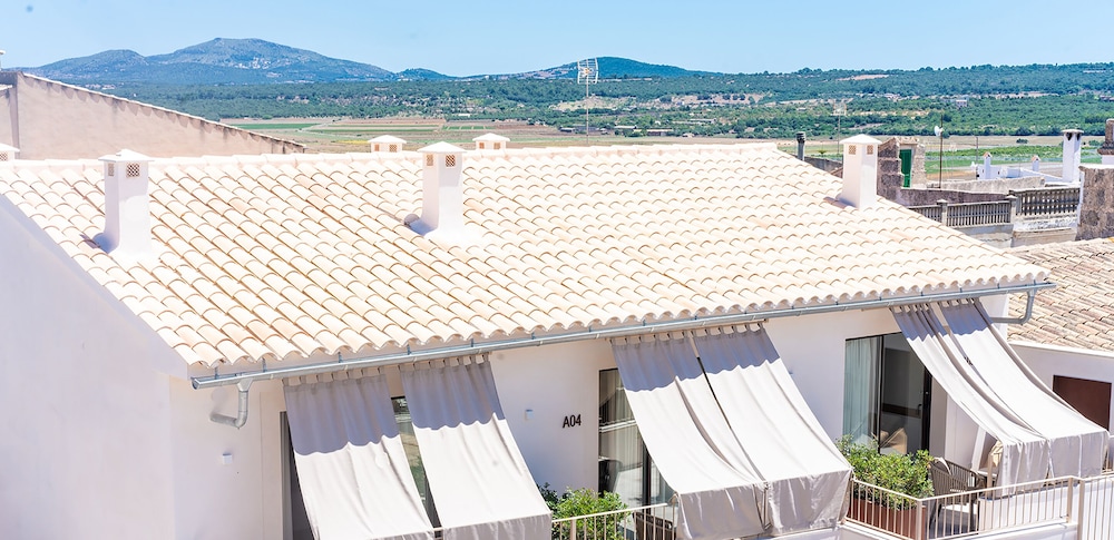 Ynaira Hotel and Spa 34/47