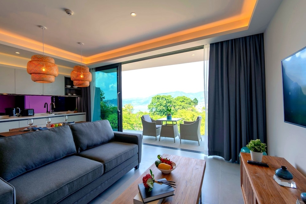 Patong Heights 23/38