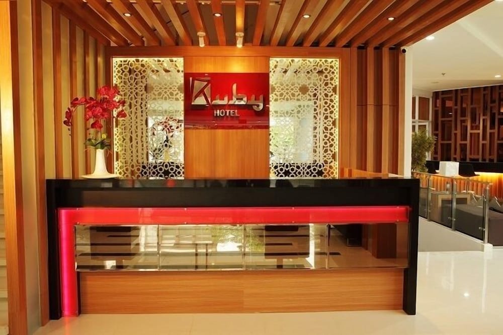 RUBY HOTEL SYARIAH 8/24