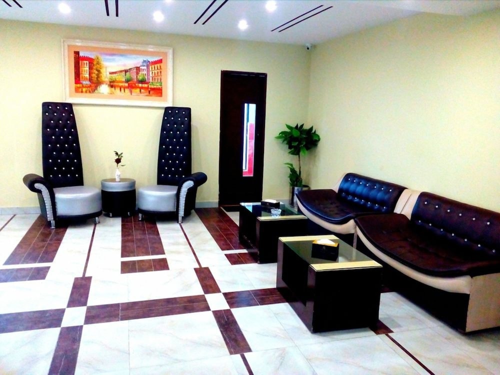 Bling International Hotel Multan 18/24
