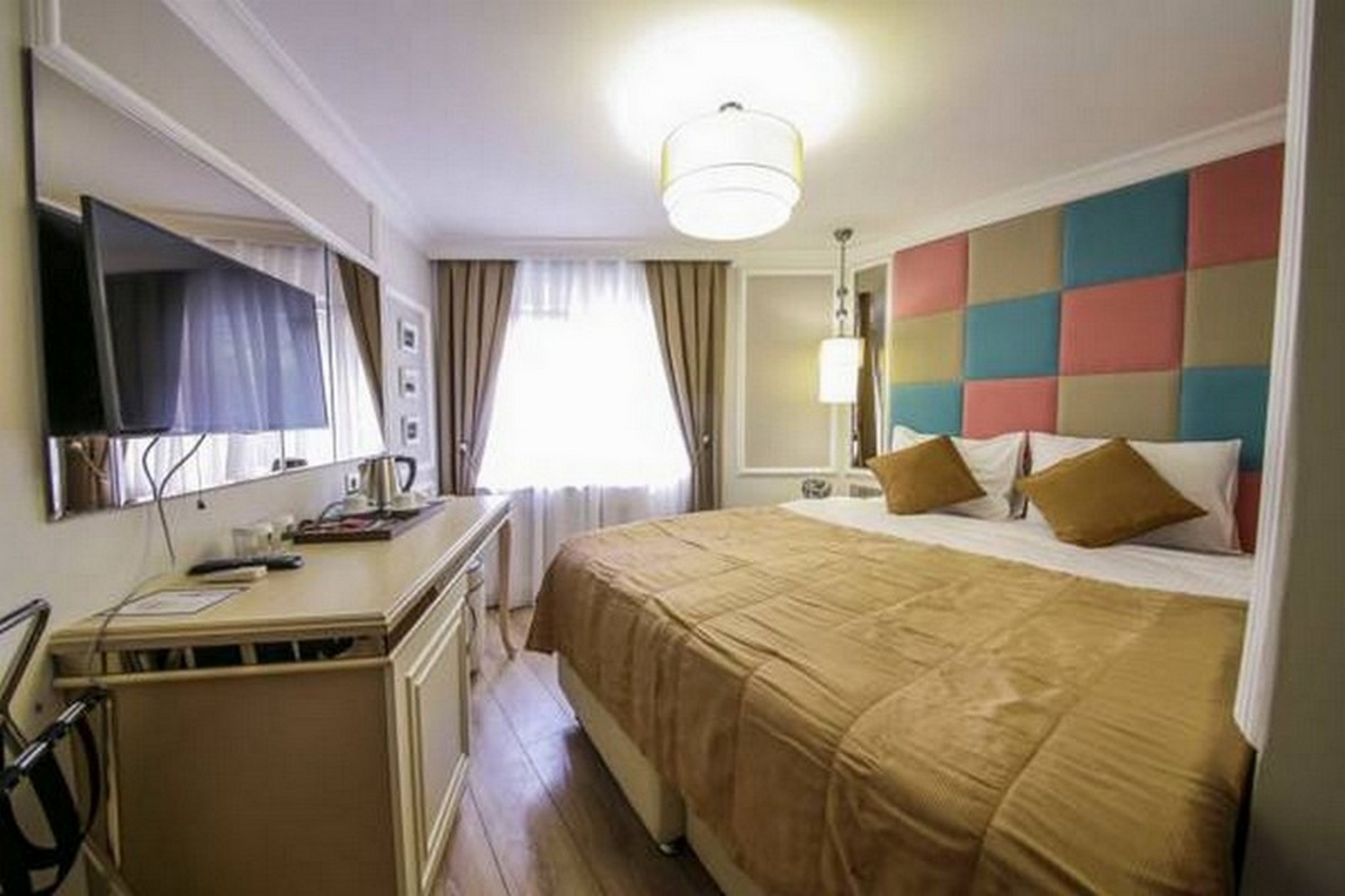 Economy, Double Bed