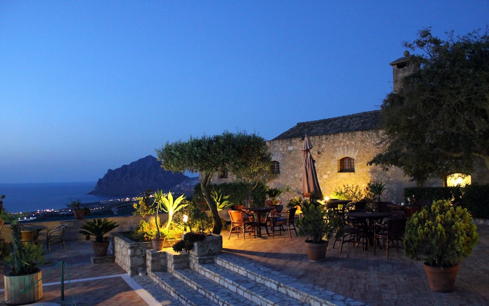 Hotel Baglio Santacroce 6/61