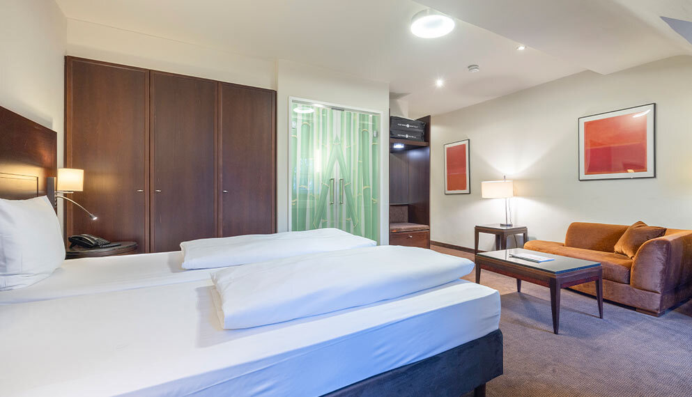 Deluxe, Double Bed
