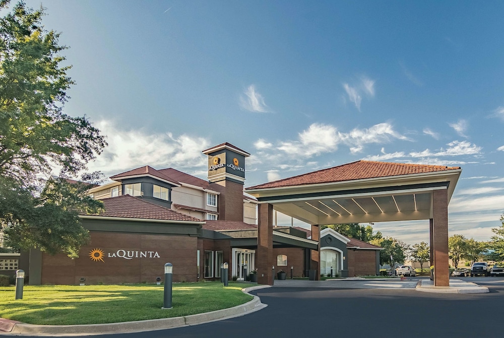 La Quinta Inn And Suites By Wyndham Oklahoma City Norman 5/51