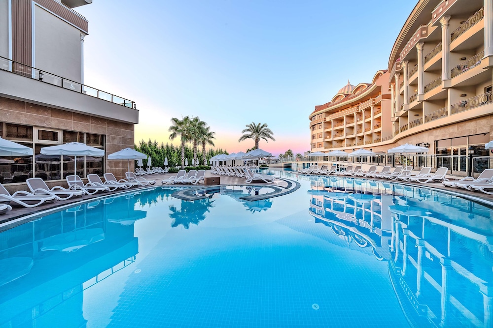 Kirman Hotels Belazur Resort and Spa 6/68
