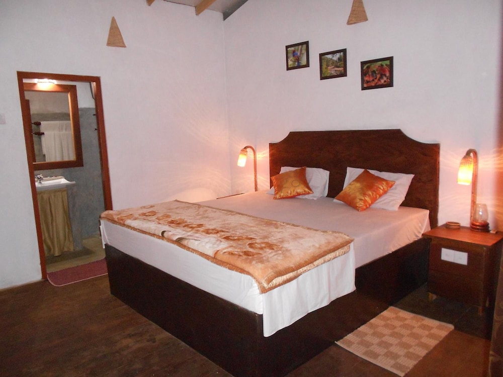 Sinharaja Rainforest View Villas 7/50