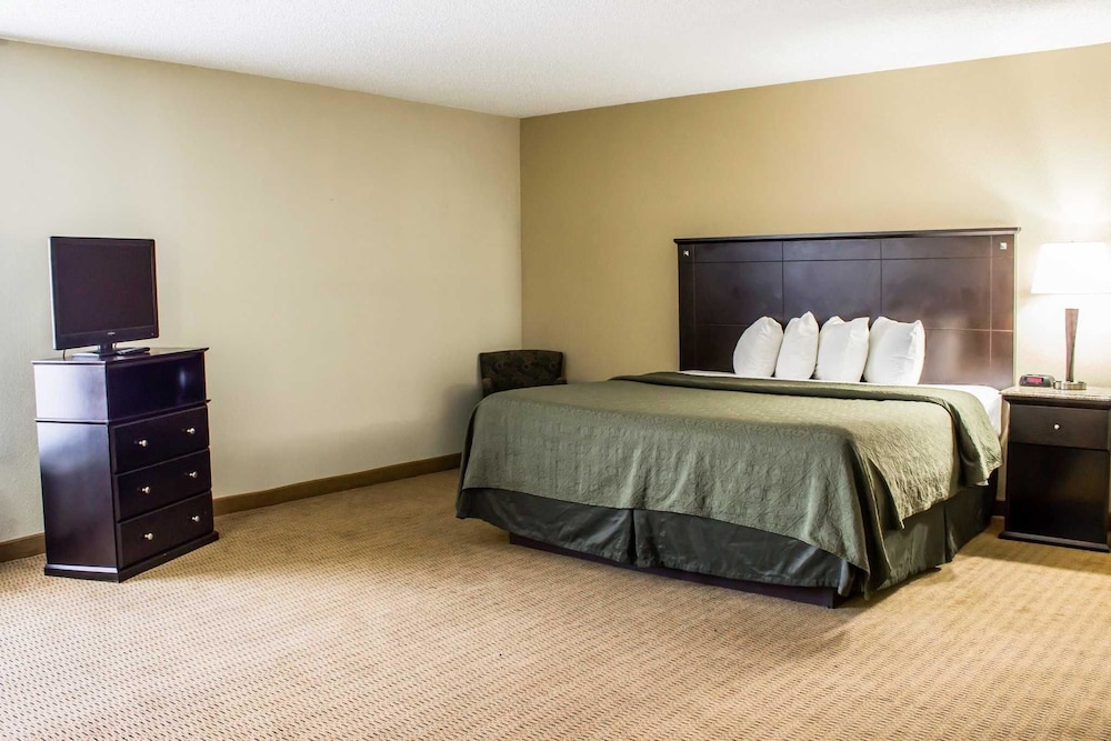 Quality Inn & Suites Wilson I-95 20/39