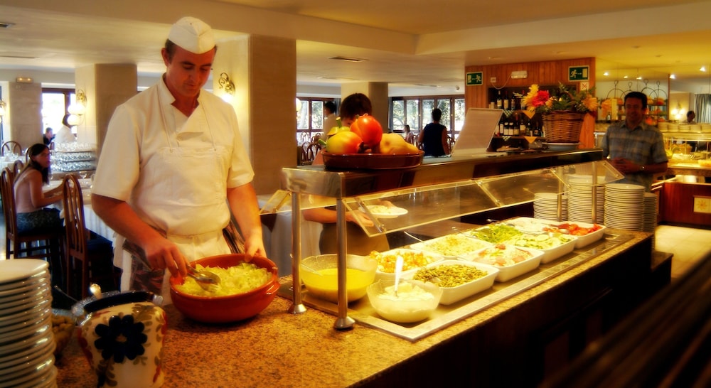 Pinos Playa Hotel 36/50