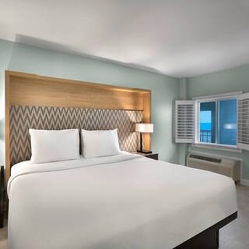 Seaside Inn Oceanfront 10/31