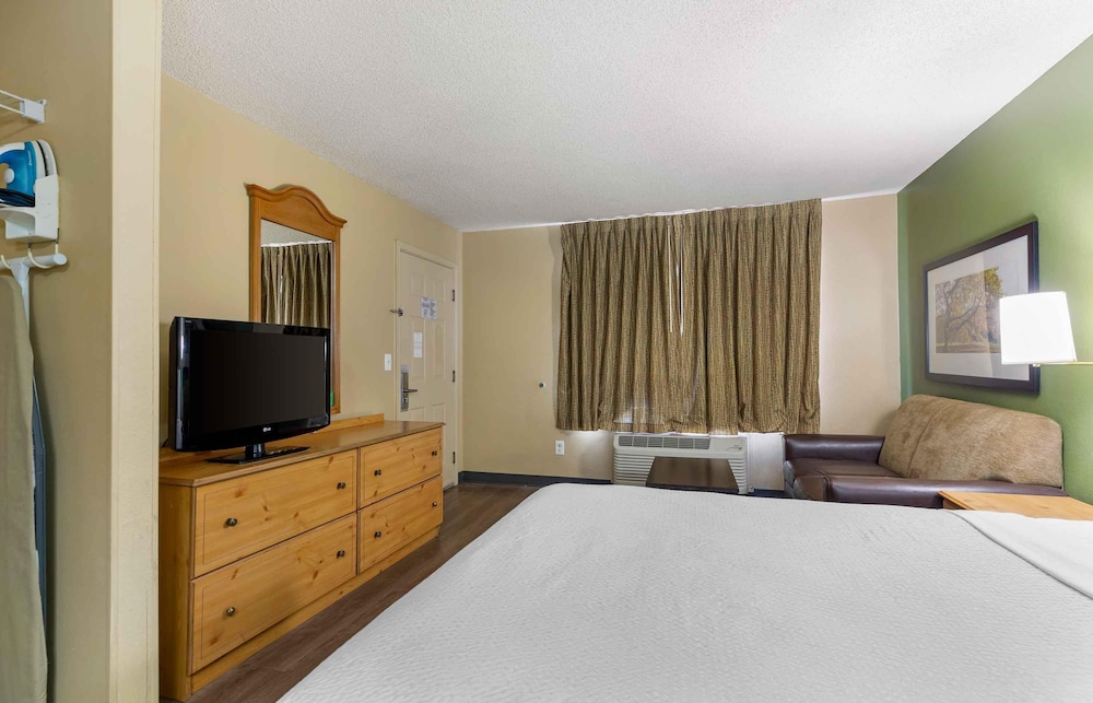 Extended Stay America - Denver - Aurora South 28/50