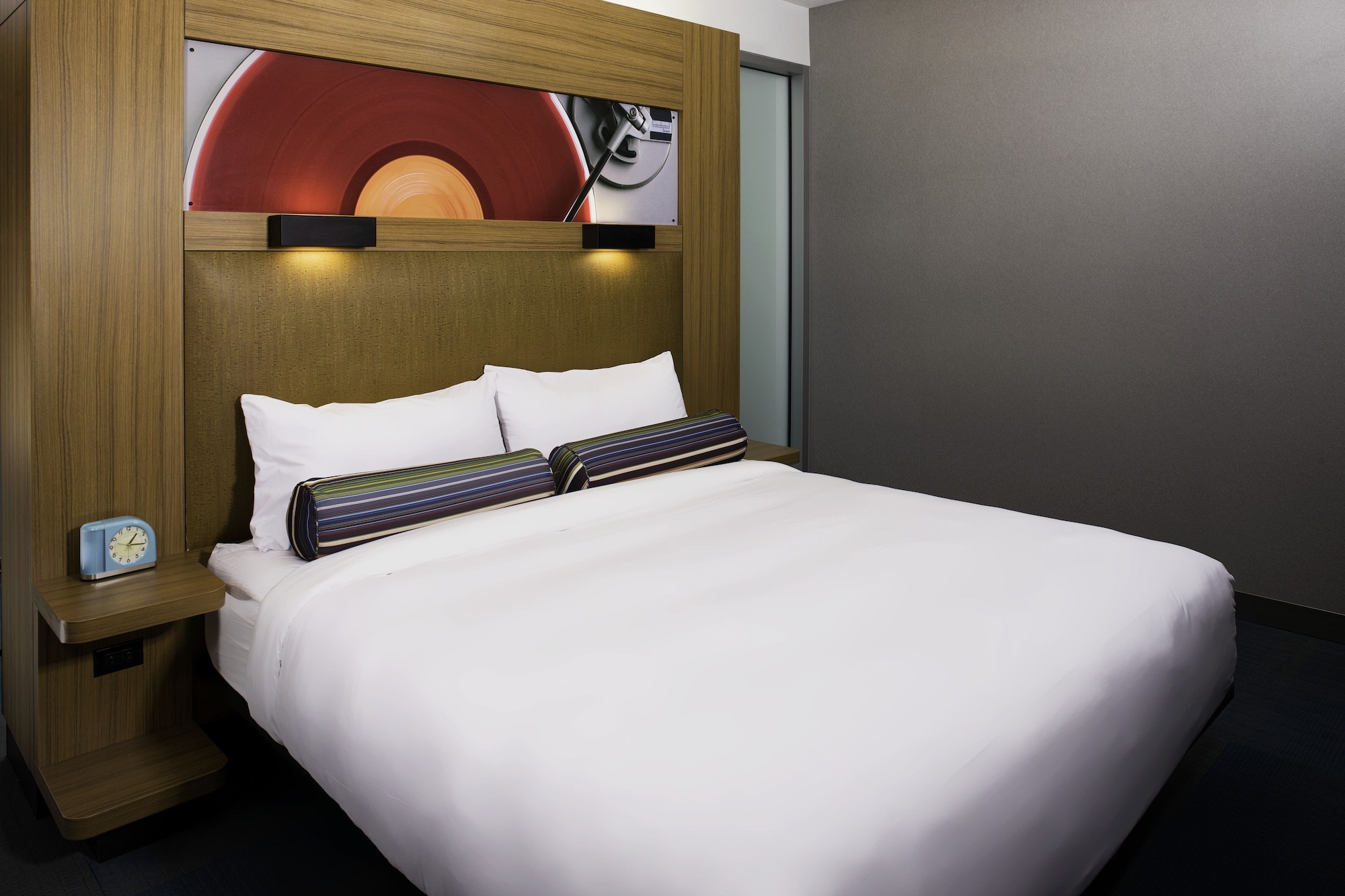 Room at Aloft Cleveland Downtown, CLEVELAND - OH