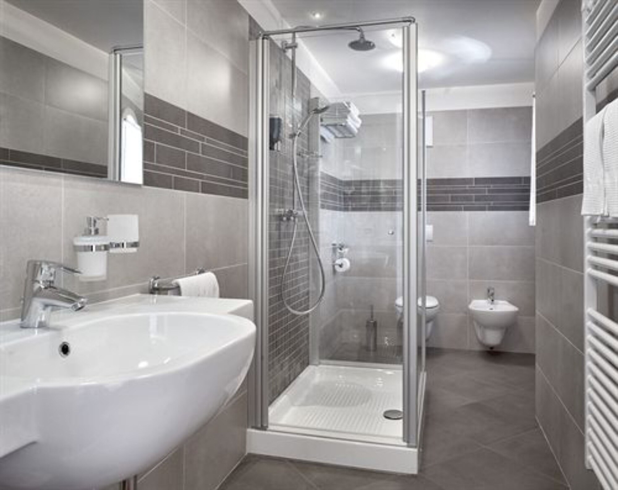 STANDARD, DOUBLE OR TWIN BED