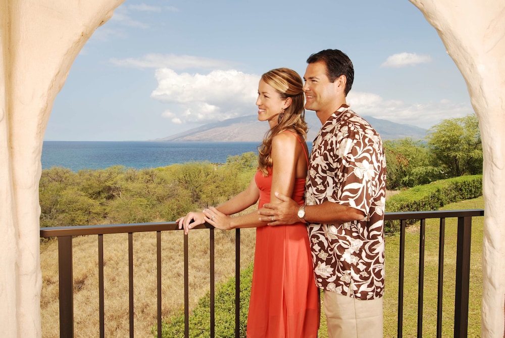 Aston Maui Hill 17/62