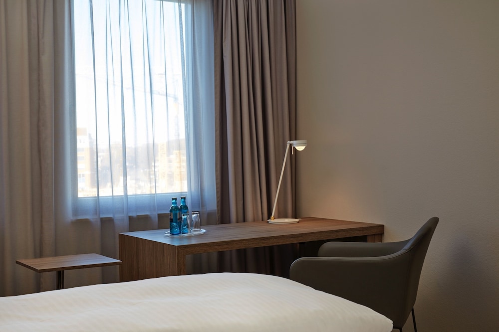 H4 Hotel Hannover Messe Formerly Copthorne Hotel Hannover 24/54