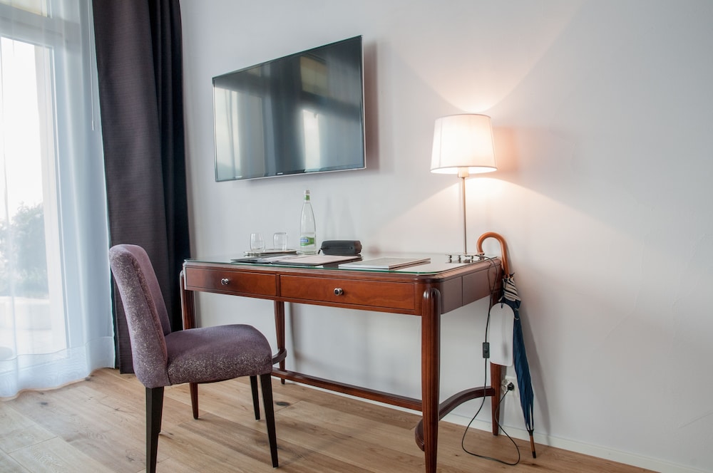 Romantik Hotel Beau Rivage 34/42