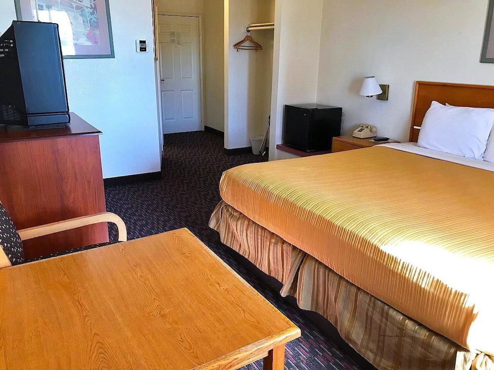 Americas Best Value Inn Dunnigan 9/13