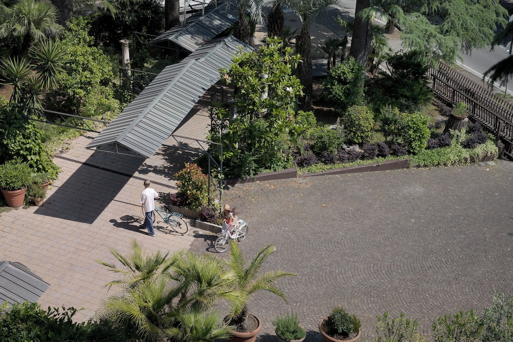 Grand Hotel Panoramic 67/71