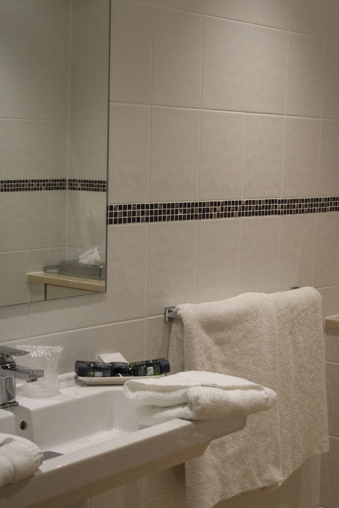 Best Western Heath Court Hotel 21/56