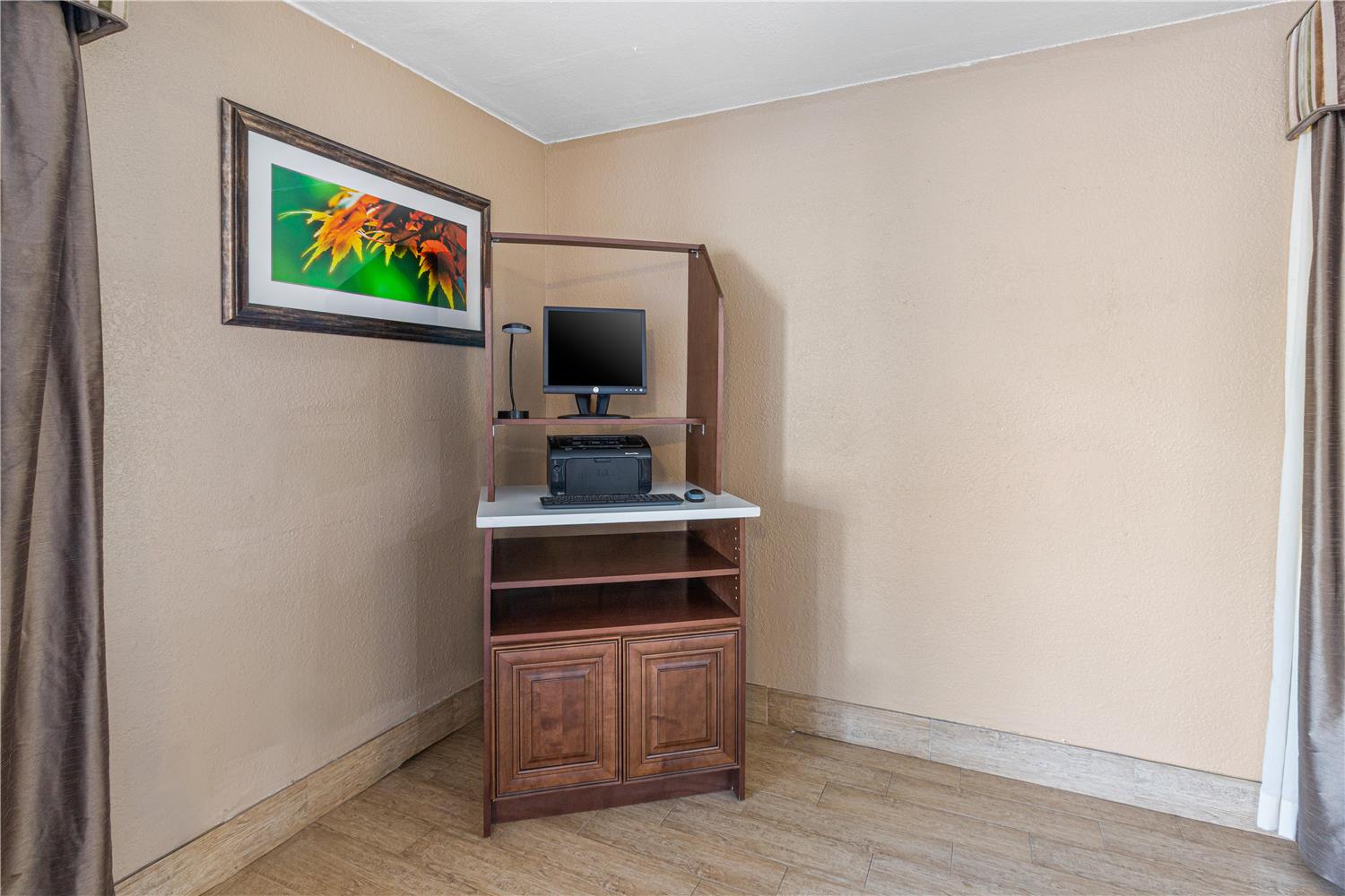 Best Western Pine Springs Inn 11/13