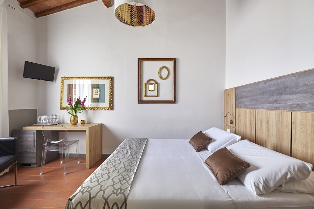 SETTE ANGELI ROOMS 18/72