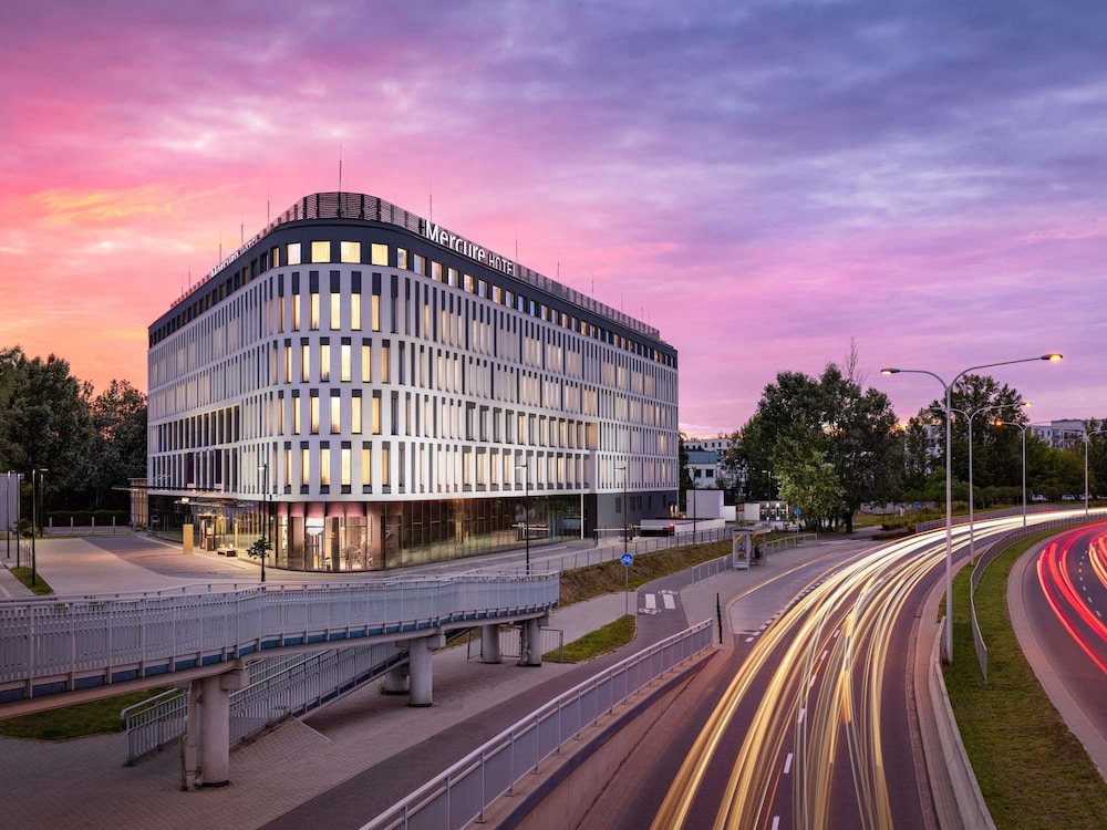 Mercure Warszawa Ursus Station 2/70
