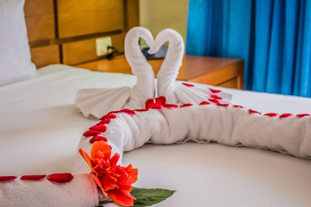 Plaza Pelicanos Grand Beach Resorts 36/65