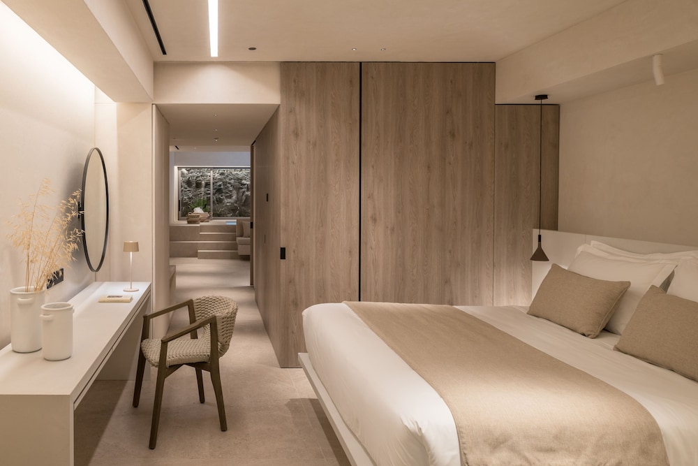 Presidential, Suite, 2 King Beds, Sea View, Sofa, Plunge Pool